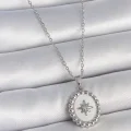 BUĞZ 316L Çelik Gümüş Renk Zincir Beyaz Mineli Kutup Yıldız İşlemeli Madalyon Model Kadın Kolye