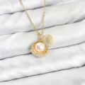 BUĞZ 316L Çelik Zincir Gold Renk İncili Deniz Kabuğu Model Zirkon Taşlı Kadın Kolye