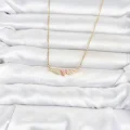 BUĞZ 316L Çelik Zincir Gold Renk Kanatlı Pembe Kalp Model Kadın Kolye - BUĞZ