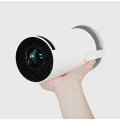 BUĞZ 4K lazer projeksiyon cihazı 1280x800 çözünürlük 2000:1 kontrast 200 ansilümen beyaz