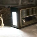 BUĞZ 8 Bantlı Nostaljik Radyo - Bluetooth, USB, SD Kart Desteği ve Hoparlör Özellikli
