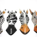 BUĞZ Ahşap Duvara Asmalı 30 cm Zebra Maske