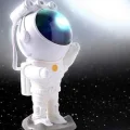  Astronot Bluetooth Hoparlör Gökyüzü Projektör Gece Lambası