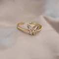 BUĞZ Ayarlamalı Altın Renk Metal Zirkon Taş ve Kristal Taşlı Kelebek Model Yüzük