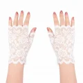 BUĞZ Beyaz Dantel Parmaksız Kısa Eldiven