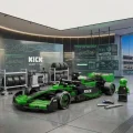 BUĞZ C55082W KICK SAUBER F1 TEAM C45-2025 348 PARÇA OYUNCAK