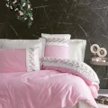 BUĞZ Cotton Box Brode Nakışlı Çift Kişilik Saten Nevresim Takımı Niobe Pembe