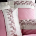 BUĞZ Cotton Box Brode Nakışlı Çift Kişilik Saten Nevresim Takımı Niobe Pembe