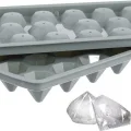 BUĞZ Diamond Elmas Şeklinde Buz Kalıbı 18 Bölmeli