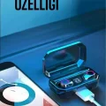  Dijital Göstergeli Bluetooth Bağlantılı Kulaklık Dokunmatik Kontrol