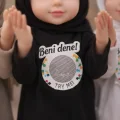 BUĞZ Dua Eden Tesettürlü İlahi Söyleyen Edep Bebek Ramazan Oyuncağı
