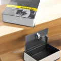  Gizli Kasa İngilizce Sözlüğü Kitap Görünümlü Anahtarlı Gizli Mini Çelik Kasa Kilitli