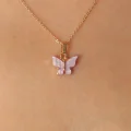 BUĞZ Gold Lila Renk Kelebek Figür Kadın Kolye