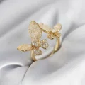 BUĞZ Gold Renk Beyaz Kelebek Model Zirkon Taşlı Kadın Yüzük