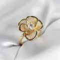 BUĞZ Gold Renk Çiçek Model Vintage Kadın Yüzük