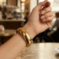 BUĞZ Gold Renk Pirinç Vintage Kalın Kelepçe Bilezik - BUĞZ