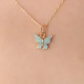 BUĞZ Gold Renk Su Yeşili Kelebek Figür Kadın Kolye