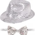  Gümüş Payetli Şapka ve Papyon Seti – Parıltılı Yetişkin Kostüm Seti