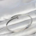 BUĞZ Gümüş Renk Çivi Model Zirkon Taşlı Kadın Kelepçe Bileklik