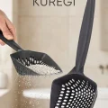 BUĞZ Kedi Kumu Eleme Küreği geniş dişli yapısıyla tüy ve kum ayırımı sağlar evcil hayvanlar için kullanışlı