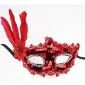  Kırmızı Payetli Pullu Tüylü Parti Maskesi