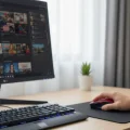 BUĞZ Kırmızı Renkli Baş Parmak Destekli Ergonomik Sessiz Kablosuz Mouse – USB Alıcılı, Ofis ve Oyun İçin Konforlu Bilgisayar Faresi MS6300