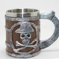 BUĞZ Korsan Temalı Ahşap Görünümlü 3D Kabartmalı Çelik Kupa Bardak