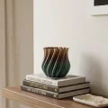BUĞZ Koyu Metalik Kıvrımlı 3D Vazo Minimal Lüks Ev Ofis Dekoru