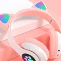 BUĞZ Kulak üstü Bluetooth Kulaklık - Renk: Pembe, Bluetooth Versiyon: 5.0, Mikrofon, Özellik: Kablolu