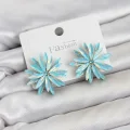 BUĞZ Lotus Model Buz Mavisi Renk Kristal Taşlı Kadın Küpe