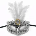 BUĞZ Lüks Gümüş Tüylü Taşlı Balo Maskesi