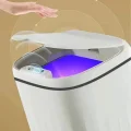  Otomatik Hareket Sensörlü Akıllı Çöp Kovası – 20 Litre Sessiz ve Hijyenik Kullanım