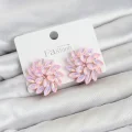 BUĞZ Pembe Renk Kristal Taşlı Çiçek Model Kadın Küpe
