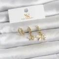 BUĞZ Pirinç Gold Renk Kelebek Model 3lü Kadın Küpe