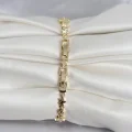 BUĞZ Pirinç Gold Renk Zirkon Taşlı Ay ve Yıldız Model Kadın Bileklik - BUĞZ