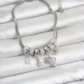 BUĞZ Pirinç Gümüş Renk Charmlı Kadın Bileklik