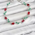 BUĞZ Pirinç Gümüş Renk Kırmızı Zirkon Taşlı Çiçek Model Kadın Bileklik
