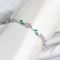 BUĞZ Pirinç Gümüş Renk Pembe Zirkon Taşlı Çiçek Model Kadın Bileklik