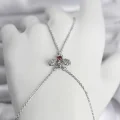 BUĞZ Pirinç Gümüş Renk Sinek Model Kadın Şahmeran
