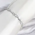 BUĞZ Pirinç Gümüş Renk Zirkon Taşlı Çiçek Model Kadın Bileklik - BUĞZ