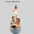 BUĞZ Romantik Sandal Üzerinde Çift Figürü LED Gece Lambası Masa Dekoru