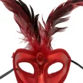 BUĞZ Rugan Kaplama Kırmızı Tüylü Parti Maskesi