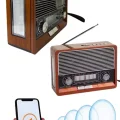 Saatli Fenerli Bluetooth Nostaljik Radyo AUX SD USB Girişli Bluetooth Hoparlör