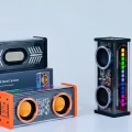 BUĞZ Şeffaf Mecha Müzik Tws Stereo Rgb İşıklı Hoparlör Kablosuz Bluetooth 5.0 Taşınabilir Hoparlör V9