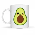 BUĞZ Sevimli Avokado Tasarımlı Porselen Kupa MODEL 120 – Göz Kırpan Avokado Figürlü Kahve & Çay Kupası