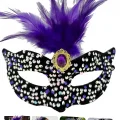 BUĞZ Siyah Kadife Üzeri Rengarenk Payetli Pullu Mor Tüylü Mor Taşlı Parti Maskesi 19x21 Cm