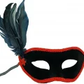 BUĞZ Siyah Renk Yandan Tüylü Siyah Süet Kaplama Parti Balo Maskesi 21x20 Cm