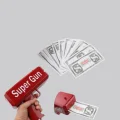 BUĞZ Super Money Gun Para Saçma Tabancası Yüksek Atış Güçlü Kırmızı Model - Lisinya