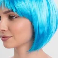 BUĞZ Turkuaz Açık Mavi Renk Düz Kesim Kısa Küt Parti Peruğu