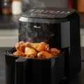 BUĞZ Yağsız Pişirme Teknolojili 4L Cam Hazneli Dokunmatik Airfryer 1360W